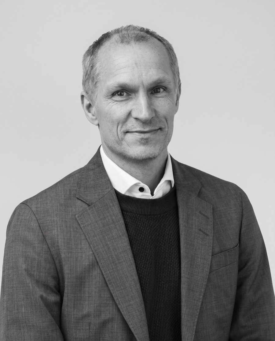 Portrait of Tobias Persson